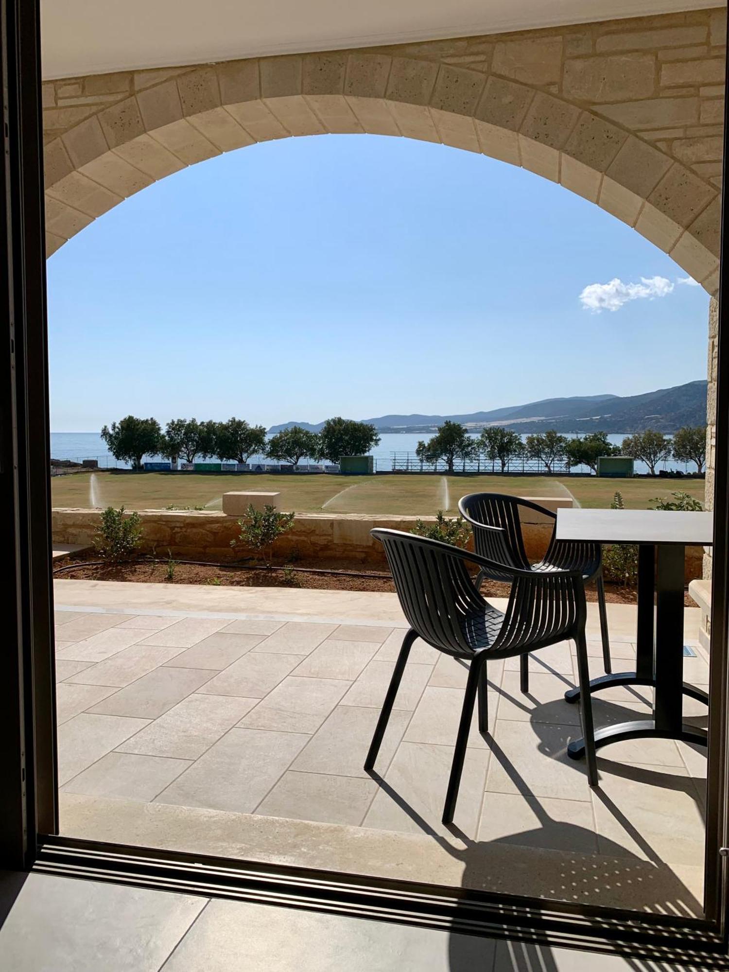 Christos Place-Paleochora エクステリア 写真